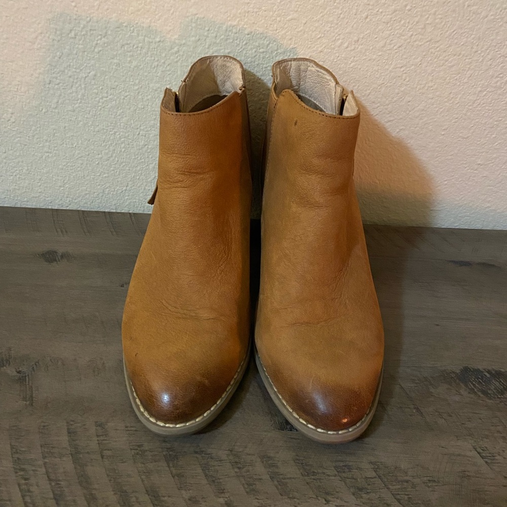 Vionic Ankle Boots